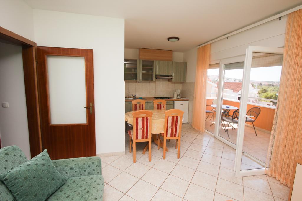 Apartments Spirito Rogoznica  Eksteriør bilde
